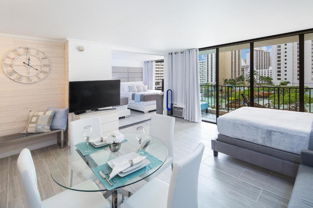Waikiki Banyan Modern One Bedroom Free Parking Гонолулу Екстер'єр фото